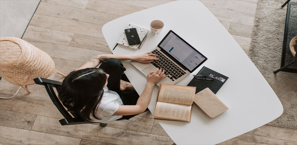 How Many Hours Can You Work Abroad Legally While Studying